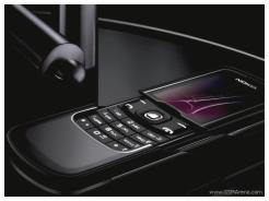 Nokia 8600 Luna
